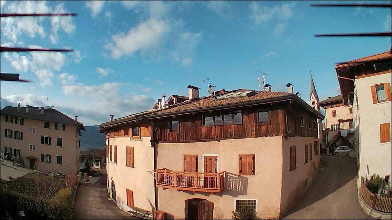 Casa Vacanze Fontana Коредо Екстер'єр фото